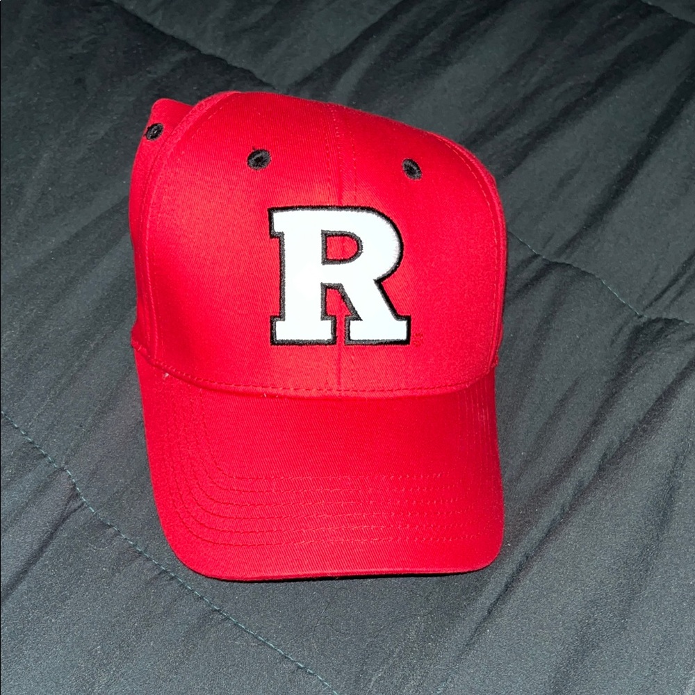RUTGERS university scarlet red hat